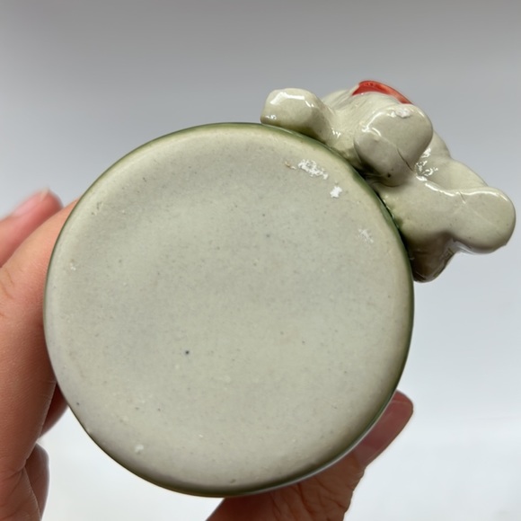 Vintage small  ceramic planter with 3D lucky elephant - Picture 7 of 8